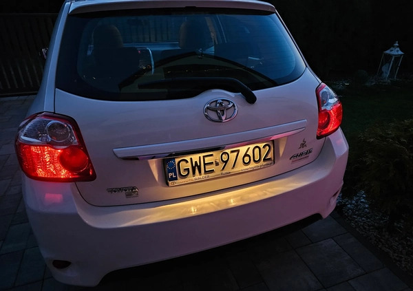 Toyota Auris cena 25900 przebieg: 188315, rok produkcji 2012 z Chocianów małe 352